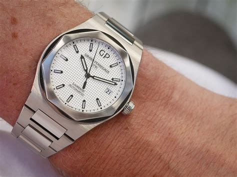 patek philippe alternative|Patek Philippe nautilus replacement.